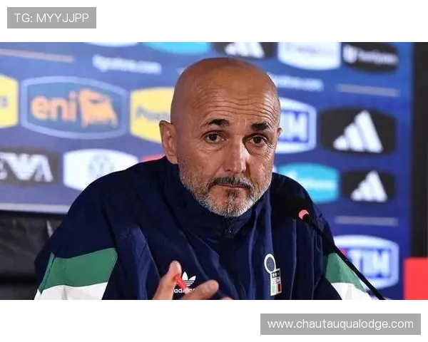 斯帕莱蒂加盟尤文图斯的战术契合与球队复兴的理性分析 斯帕莱蒂加盟尤文图斯的战术契合与球队复兴的理性分析