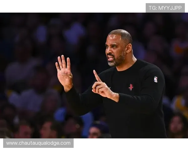 乌度卡强调阿门在防守中的重要性并计划扩大其进攻角色